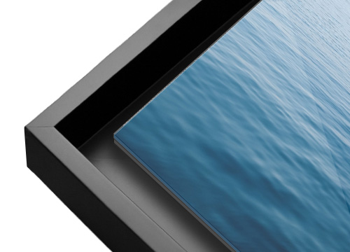 Wooden Shadowgap-frame Black Satin